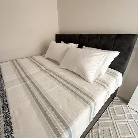 Yalova Sifir Meta House